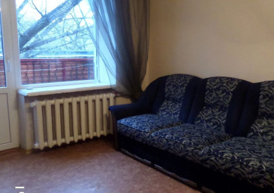 ✅ПРОДАЖА 1-КОМНАТНОЙ СТУДИИ ДОНЕЦК✅ Снижаем цену!ЦЕНА СНИЖЕНА!ЦЕНТР ДОНЕЦКА!СРОЧНАЯ ПРОДАЖА 3 000 000 с торгом ! ❗СРОЧНАЯ ПРОДАЖА❗ - Месторасположение , город Донецк , улица Университетская "ИЗУМРУД" - Комнат - 1 ( студия ) - Площадь - 31.9 м2 - Этажность - 5 - Этаж - 5 - Общее описание : хороший ремонт , мебель вся остаётся , в квартире везде пластиковые окна , пластиковый балконный блок , газовая колонка , ванна , туалет , стиральная машина автомат , мебель , кондиционер , телевизор , холодильник